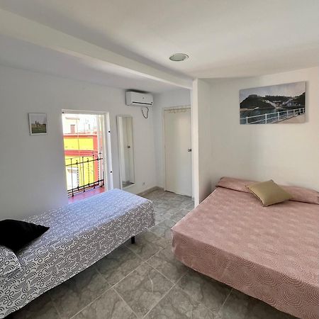 Alameda, Conde De Torrejon Appartement Sevilla Buitenkant foto